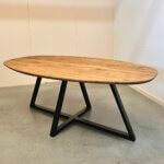 massief houten tafel ovaal teakhout