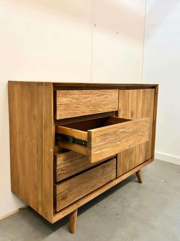 Vintage dressoir met ruwe laden - Afbeelding 3