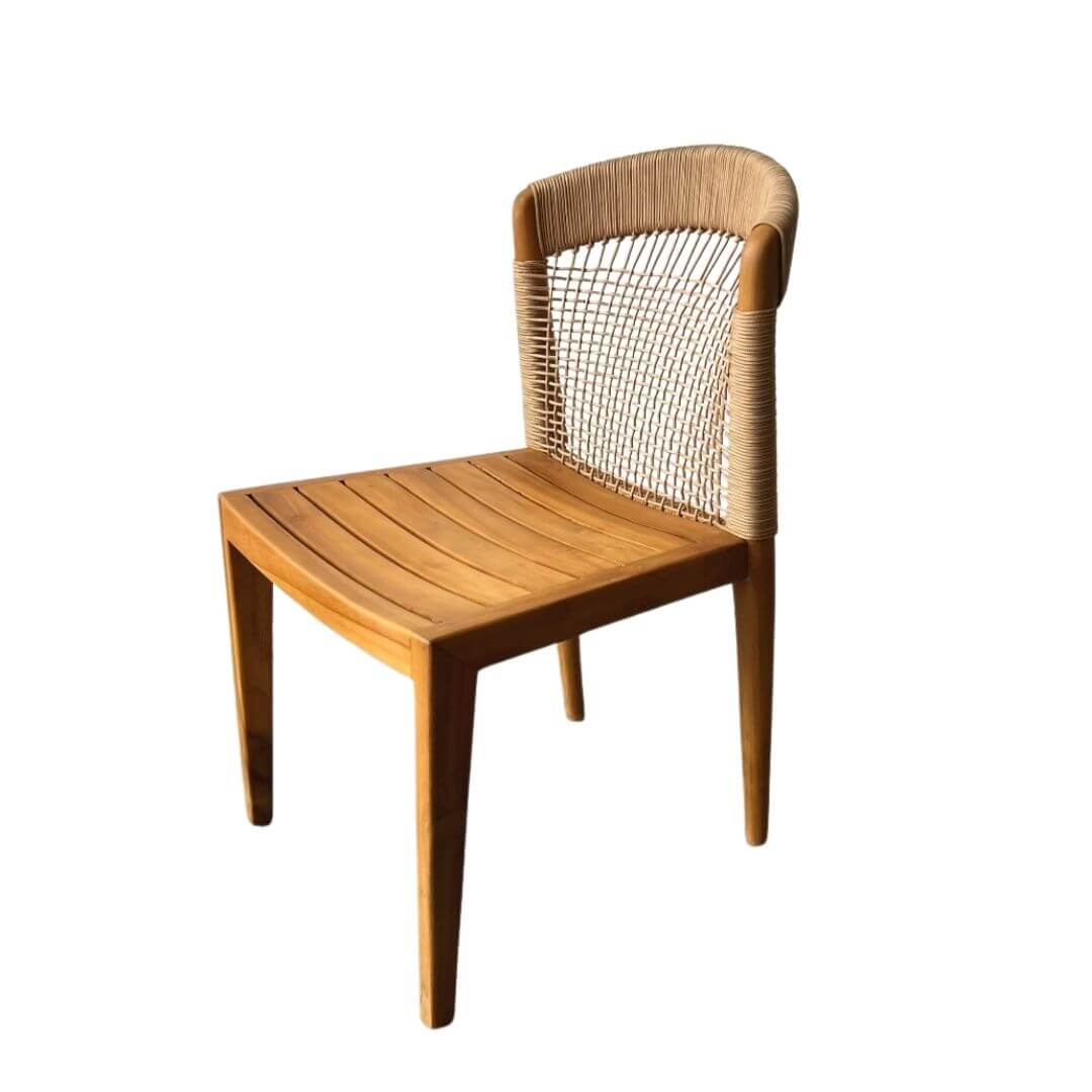 Stoel met rugleuning van touw