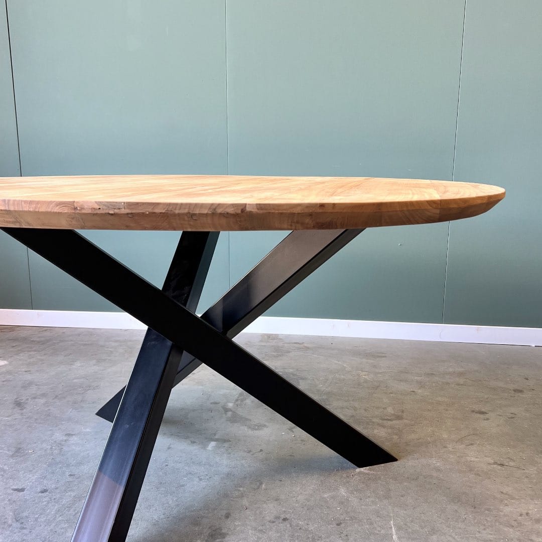 Stel uw ronde tafel met verjongde rand samen - Afbeelding 4
