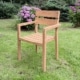 Stapelbare teakhouten tuinstoel met armleuningen van massief gerecycled teakhout - IndoTeak